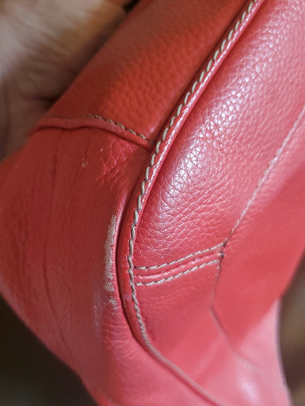 Tignanello Red 100% pebble Leather HOBO Handbag 6 Pocket! Silver Hardware - Picture 16 of 16
